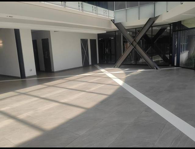 BUSINESS PROPERTY TO RENT IN BONAERO PARK